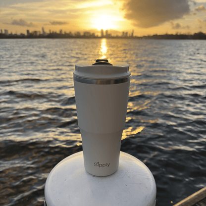 Sipply Motion Tumbler geïsoleerde drinkbeker voor onderweg en reizen
